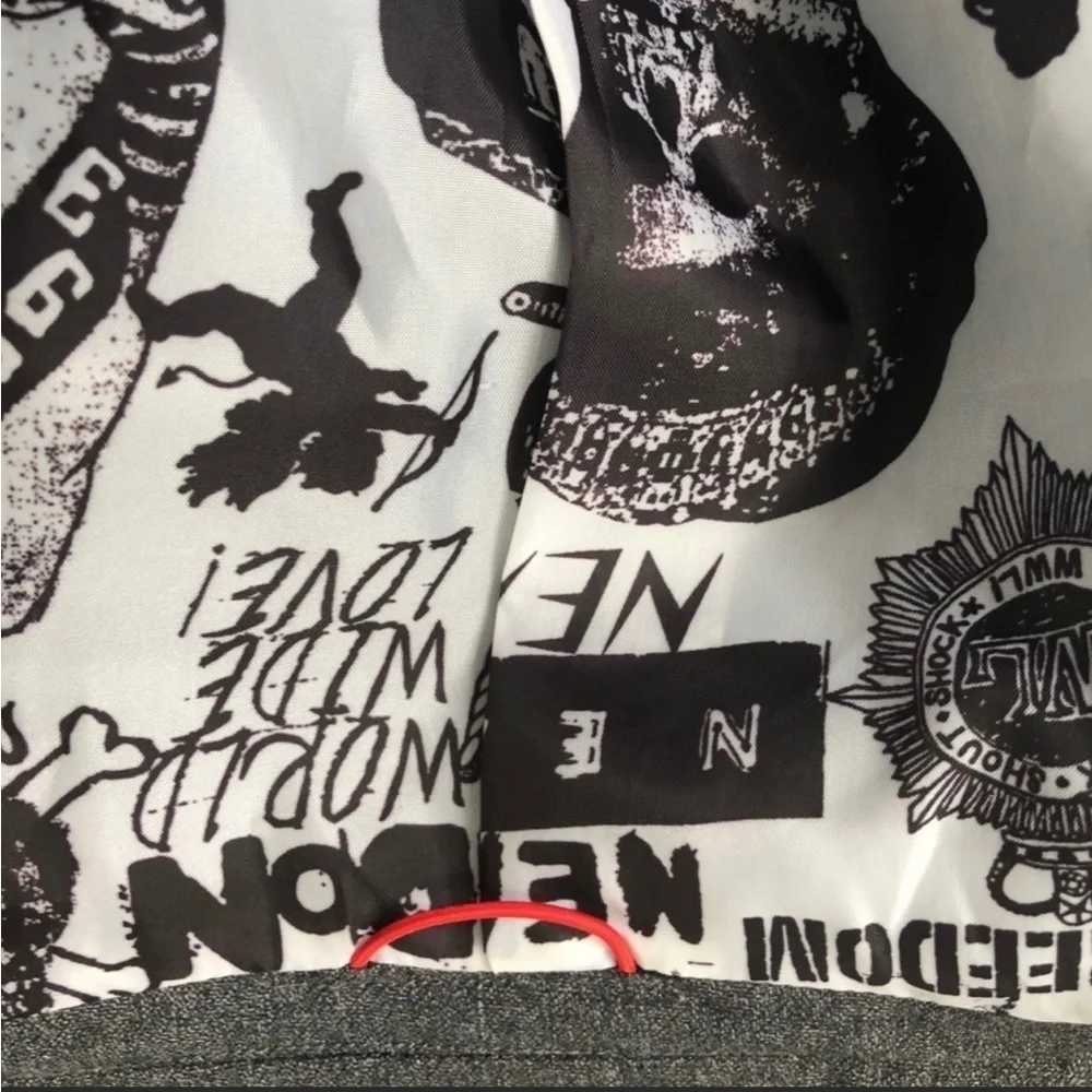 Billy London UK Blazer With Interior Skull Designs Gray/Black and Ref Size 44R